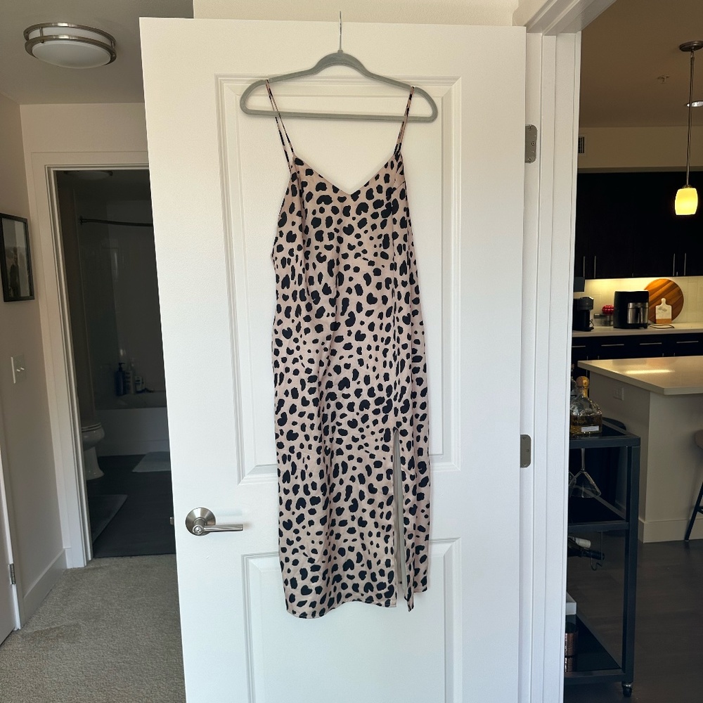 PRINT SILK MIDI DRESS